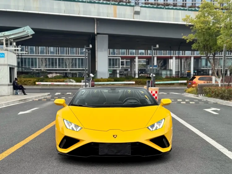 Lamborghini Huracán 2020 Huracán EVO RWD Spyder