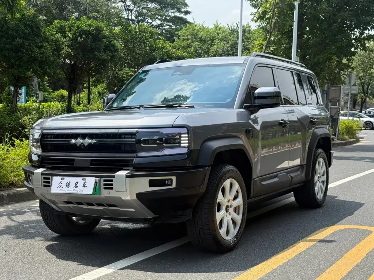 Fang Cheng Bao Leopard 5 2023 Pilot Edition