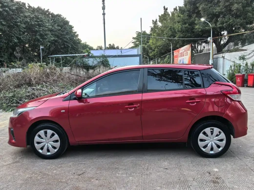 Toyota YARiS L Zhi Xuan 2014.10 82000 км
