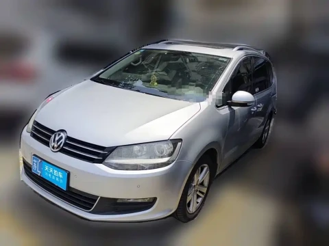 Volkswagen Sharan 2018 380TSI Comfort 7-Seater