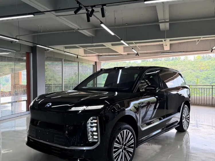 NIO ES9