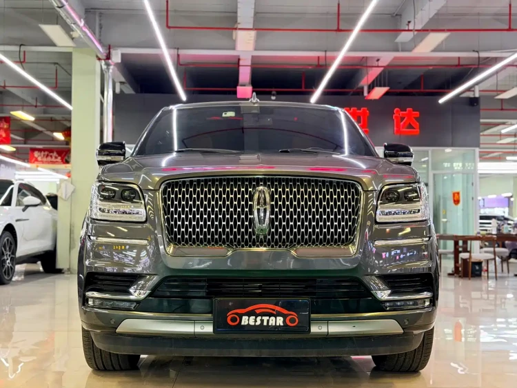 Lincoln Navigator 2018 Model 3.5T Ultimate China V
