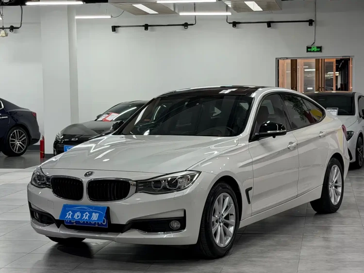 BMW 3 Series GT 2014 320i Leading Edition