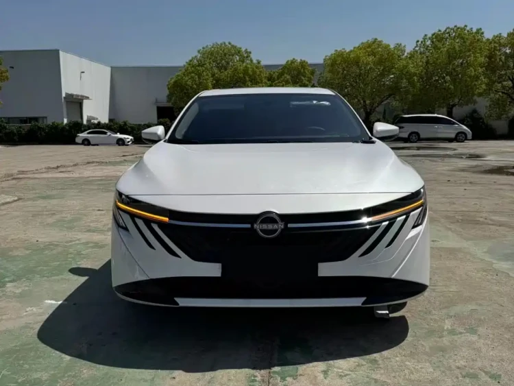 Nissan Sylphy 2026 1.6L CVT Luxury Tech Edition