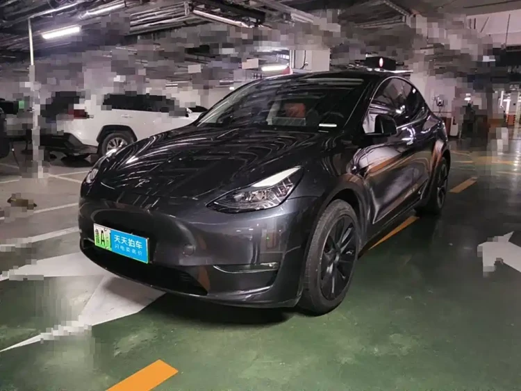 Tesla Model Y 2024 Long Range AWD
