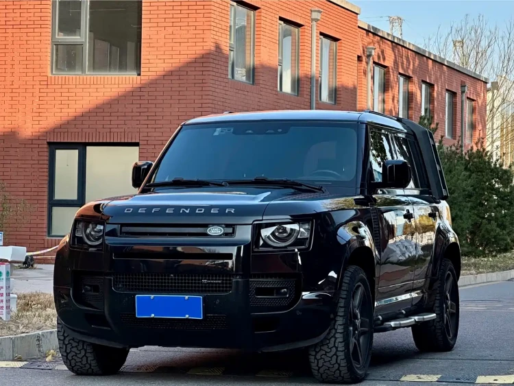 Land Rover Defender 2023 Model 110 3.0T P400 X-DYNAMIC HSE