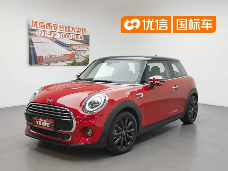 MINI 2019 1.5T COOPER Artist