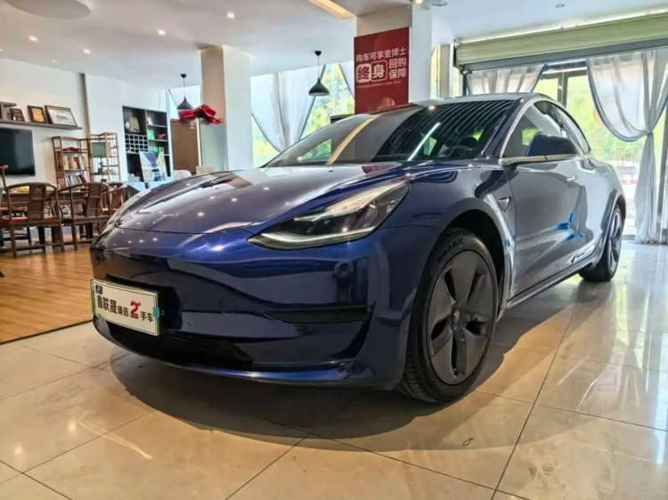 Tesla Model 3 2020 Standard Range Rear-Wheel Drive Upgrade