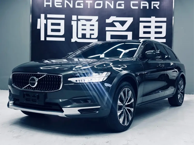 Volvo V90 2021 Model Cross Country B5 AWD Premium Smart Edition