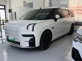 ZEEKR 009 2024 6-seat Executive AWD 108kWh