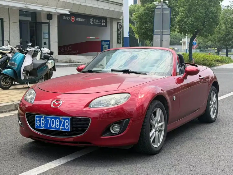 Mazda MX-5 2009 2.0