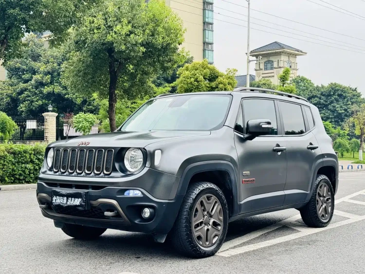 Jeep Renegade 2016 2.0L Automatic AWD 75th Anniversary Tribute Edition
