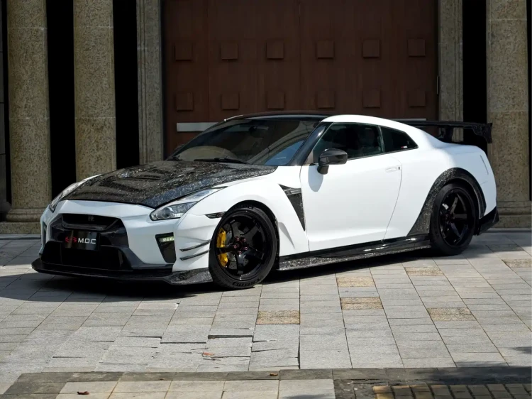 Nissan GT-R 2013 3.8T Premium Edition