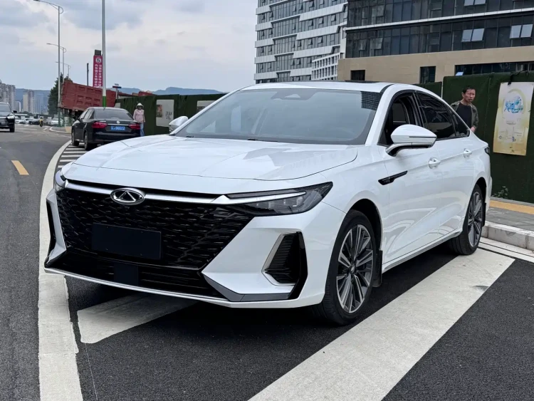 Chery Arrizo 8 2023 1.6T DCT Elegance