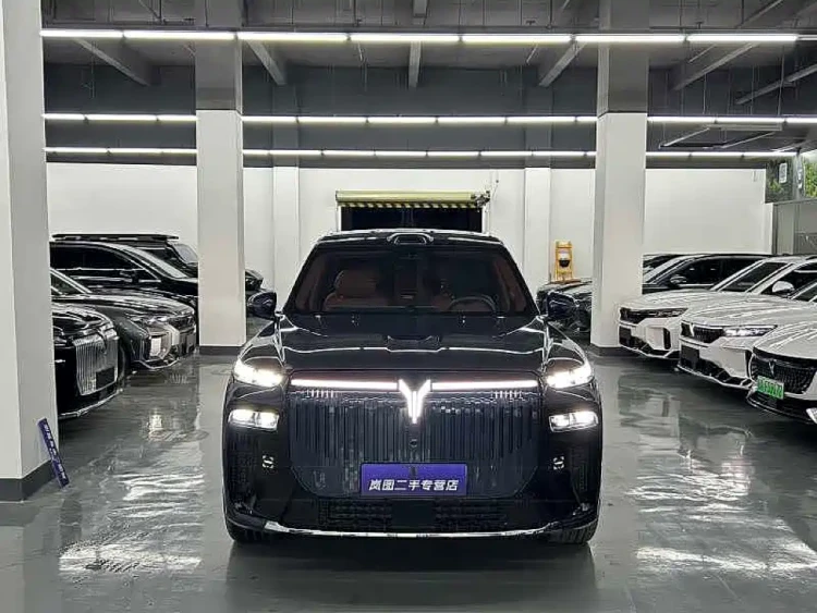 Voyah Auto VOYAH Taishan 8