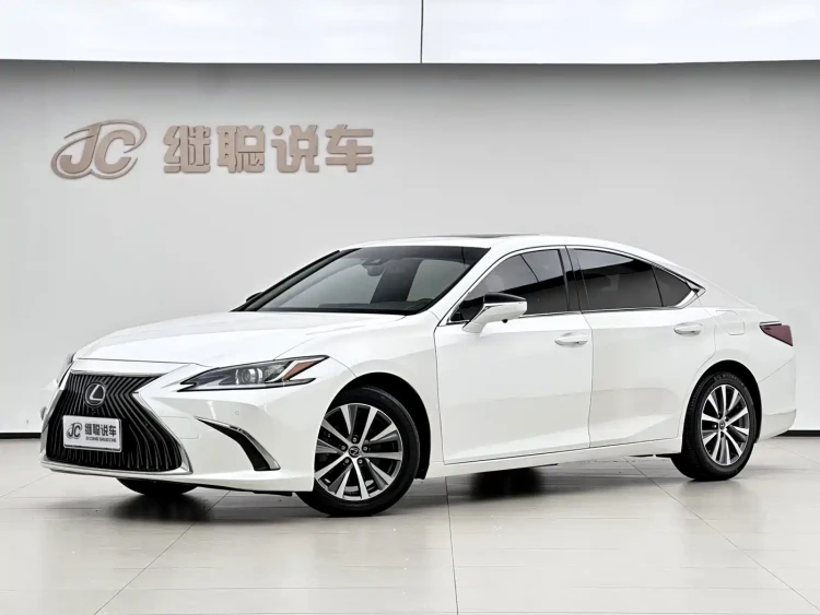 Lexus ES 2018 260 Excellence Edition China V