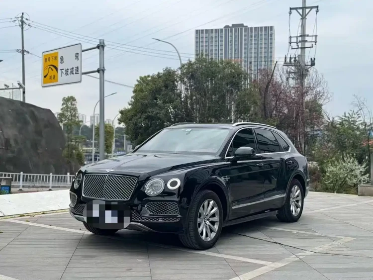 Bentley Bentayga 2018 4.0T V8