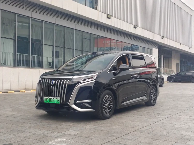 Denza D9 2025 EV Smart Drive Edition 600 AWD Luxury