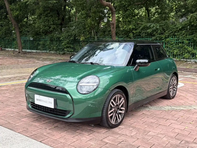 MINI Electric MINI COOPER 2025 Model 456km COOPER E Classic
