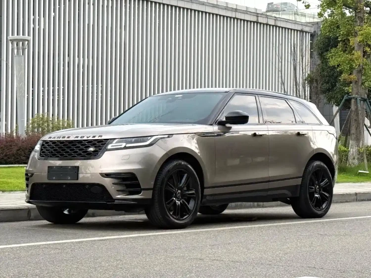 Land Rover Range Rover Velar 2021 P250 Gloss Black Collector's Edition