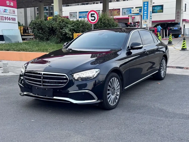 Mercedes-Benz E-Class 2020 E 300 L Fashion
