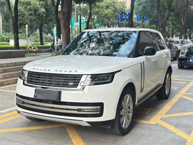 Land Rover Range Rover 2024 3.0 L6 360PS Golden Age Edition
