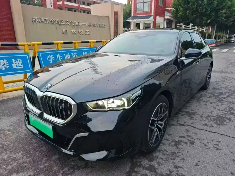 BMW i5 2025 eDrive 40L M Sport Package