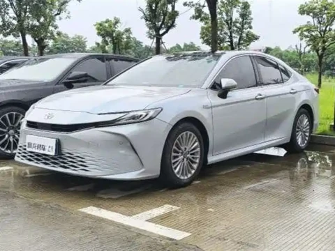 Toyota Camry 2024 Hybrid 2.0HG Premium Edition