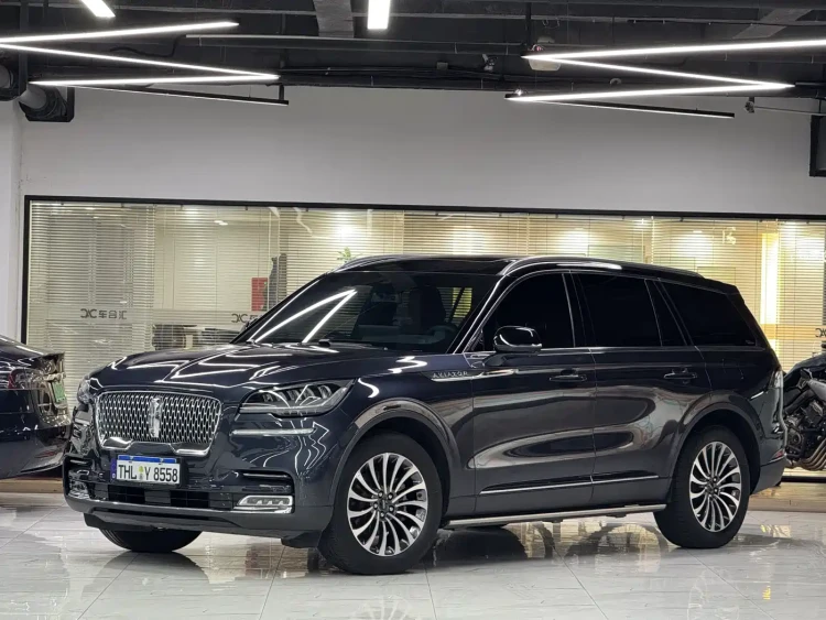 Lincoln Aviator 2022 3.0T V6 AWD Elegance Edition