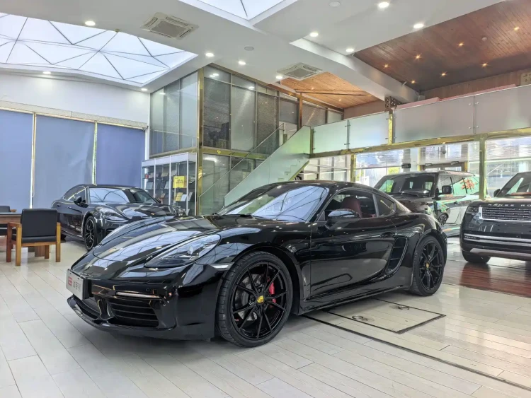 Porsche 718 2020 Cayman 2.0T