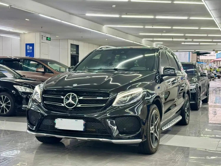 Mercedes-Benz GLE AMG 2017 AMG GLE 43 4MATIC