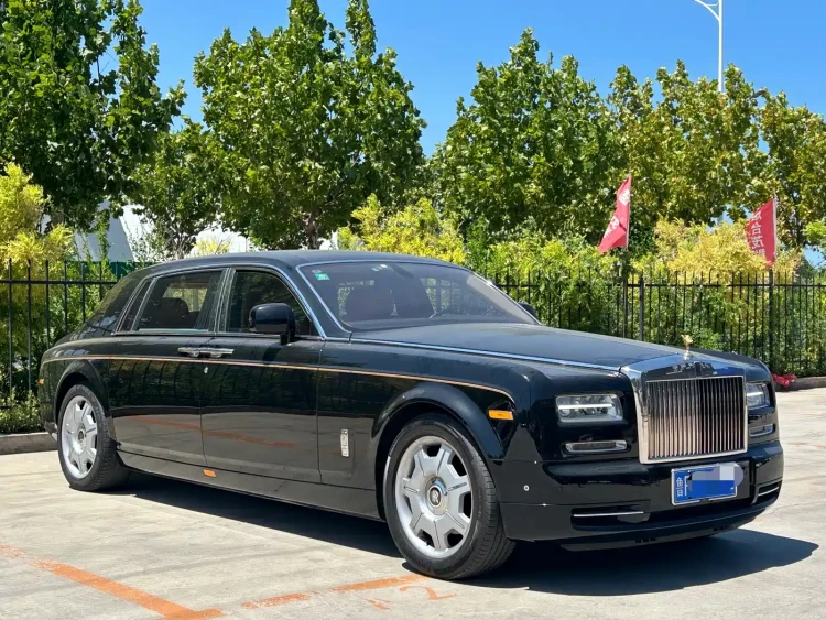 Rolls-Royce Phantom 2013 6.7L Extended Wheelbase (EWB)