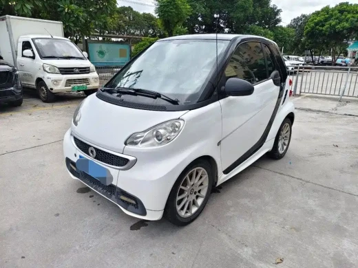 smart fortwo 2013 1.0 MHD Hardtop Urban Ranger Special Edition