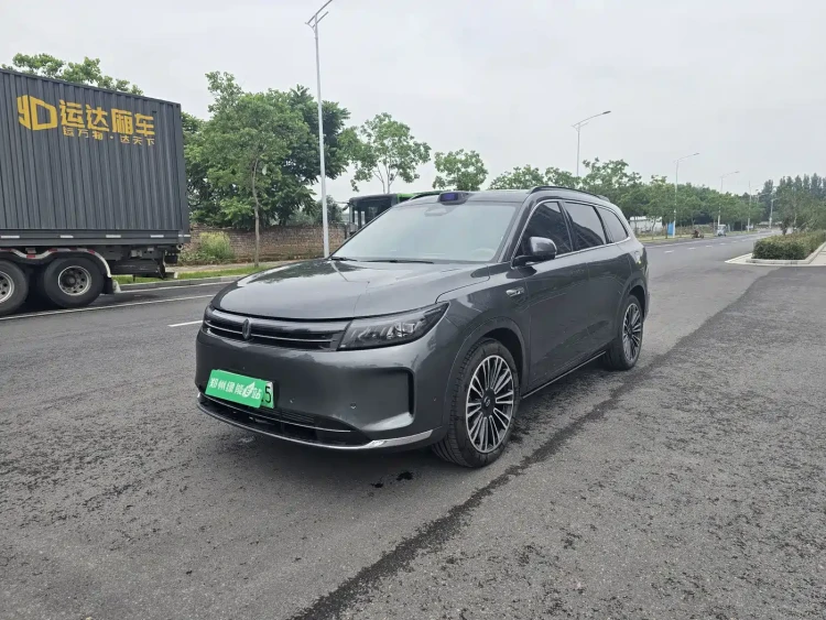 AITO Wenjie AITO M7 2024 1.5T Smart Drive 4WD Ultra 5-seater