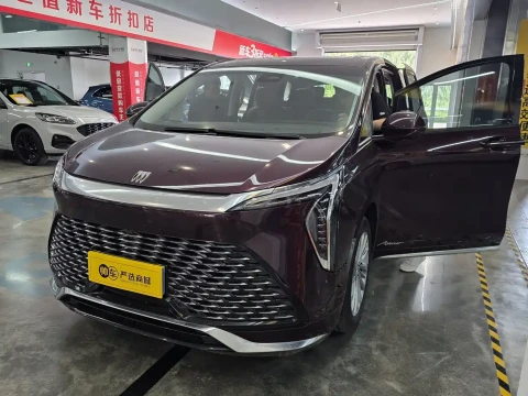 Buick Century 2023 2.0T 7-Seater World Edition