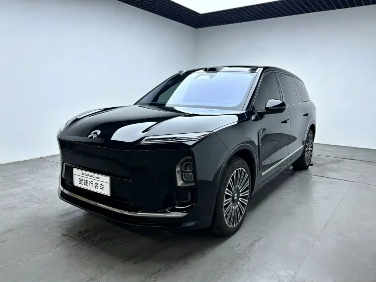 NIO ES8 2025 Model 6-Seat Executive Luxury Edition