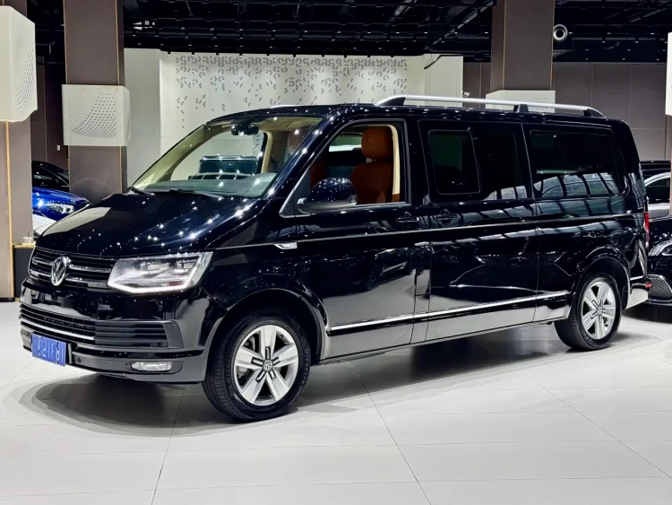 Volkswagen Caravelle 2018 2.0TSI 4WD Luxury Edition 8-Seater