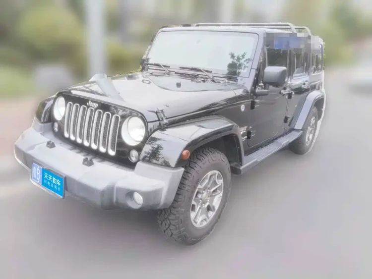 Jeep Wrangler 2015 3.0L Sahara 4-Door Comfort Edition