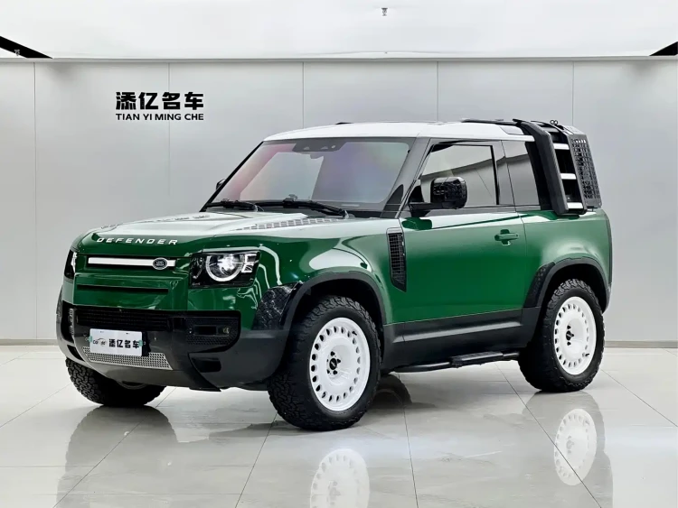 Land Rover Defender 2024 90 3.0T P400 HSE