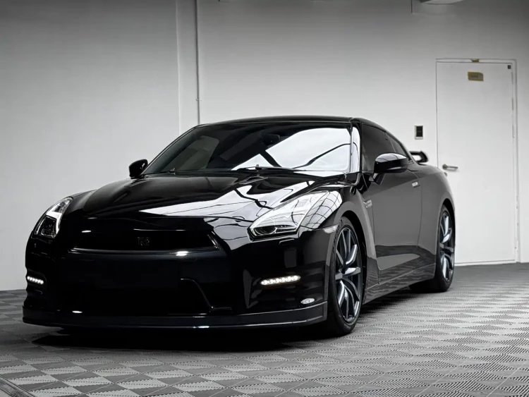 Nissan GT-R 2014 3.8T Premium Edition Black Interior