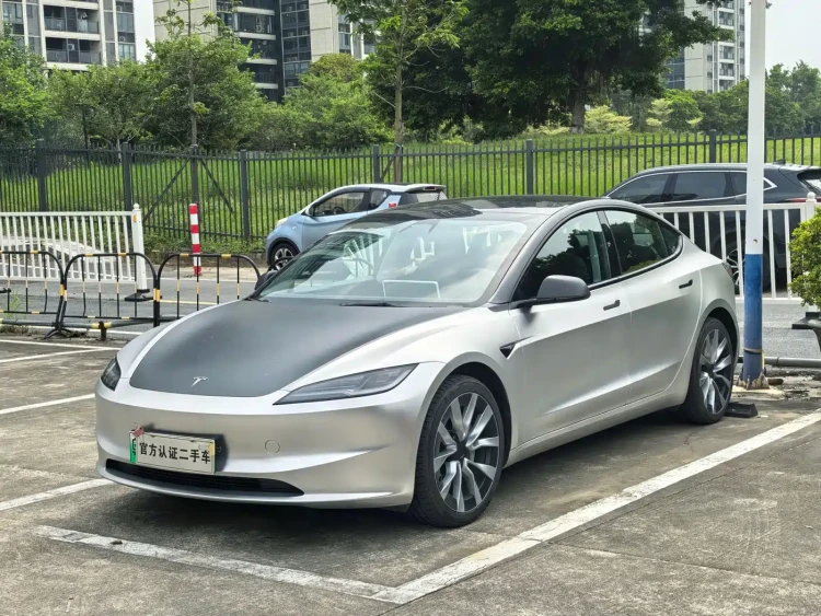 Tesla Model 3 2023 Rear-Wheel Drive