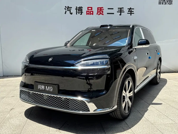 AITO Wenjie AITO M9