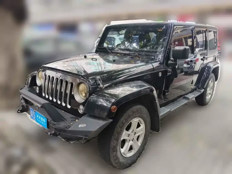 Jeep Wrangler 2014 2.8TD Sahara 4-Door Edition