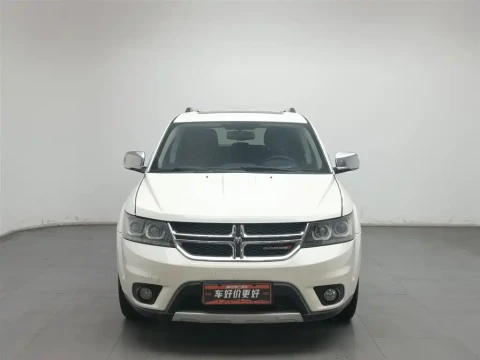 Dodge Journey 2015.05 118800 км