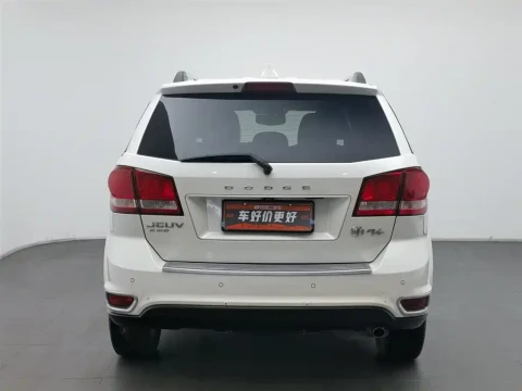 Dodge Journey 2015.05 118800 км
