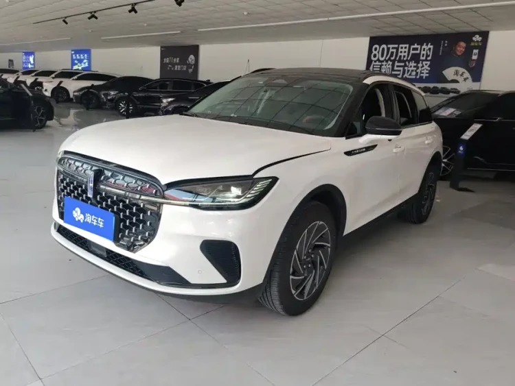 Lincoln Adventurer 2025 1.5T 2WD Premium Hybrid