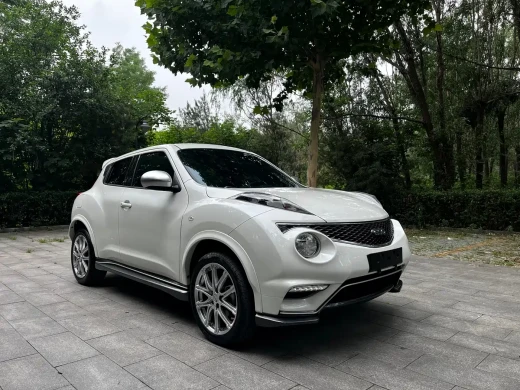 Infiniti ESQ 2014 1.6L Free Edition