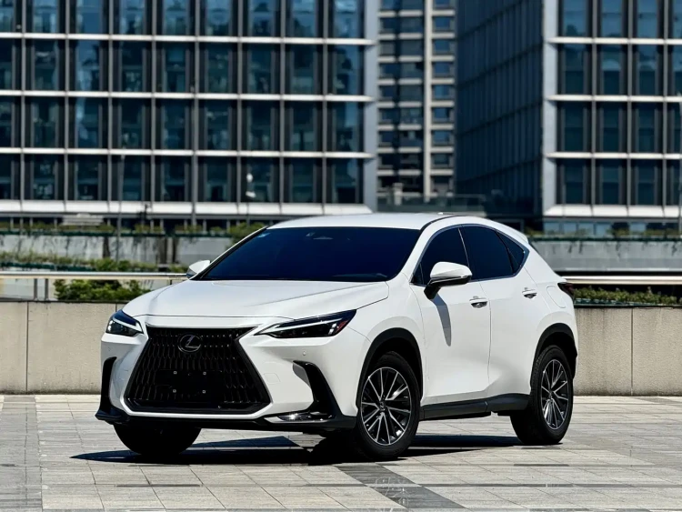 Lexus NX 2022 260 FWD Innovation Edition
