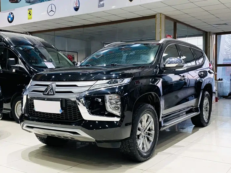 Mitsubishi Pajero Sport (Import) 2020 3.0L Luxury Edition