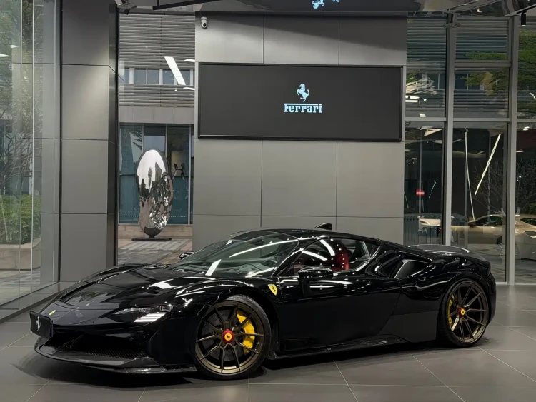 Ferrari SF90 2020 3.9T V8 Stradale